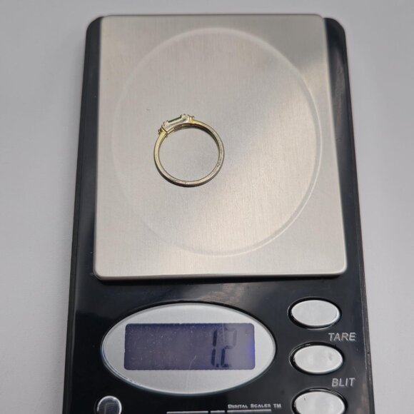 Size 6 Worn Gold Plated Over Sterling Silver Cubic Zirconia Ring A2906 - Picture 7 of 7